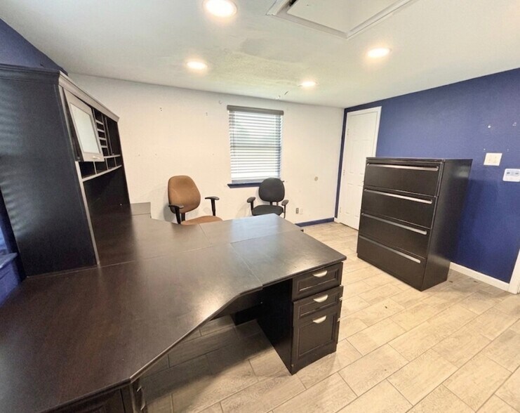 More Photos Of 120 Coad St, Fort Worth Warehouse For Lease