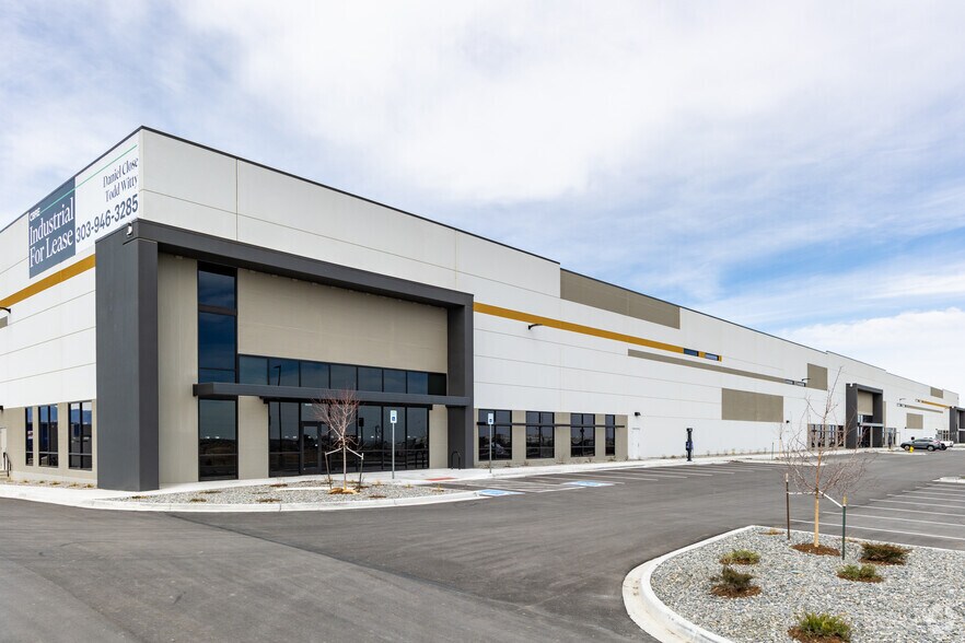 More Photos Of 15003 Grant St, Thornton Unknown For Lease