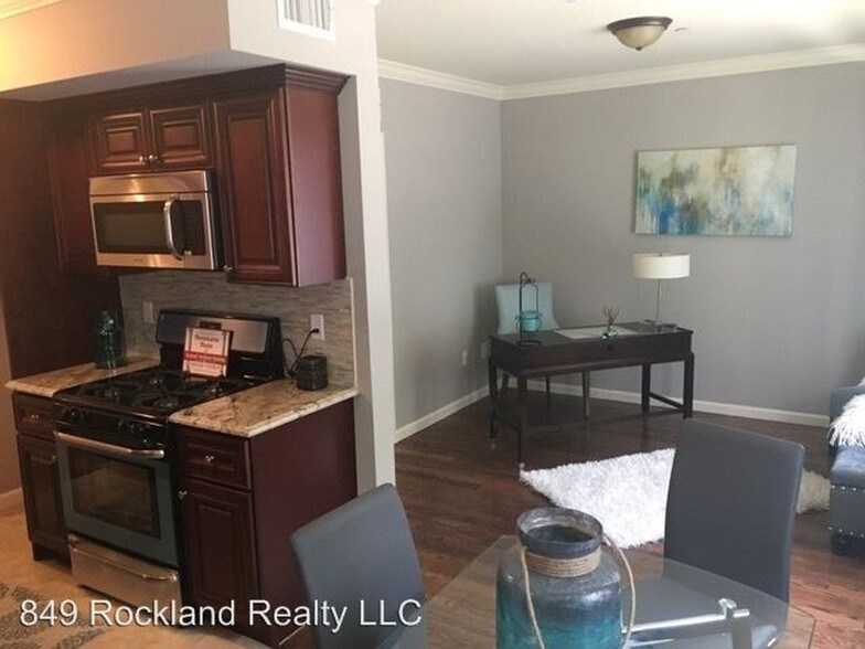 More Photos Of 849 Rockland Ave, Staten Island Apartments For Sale