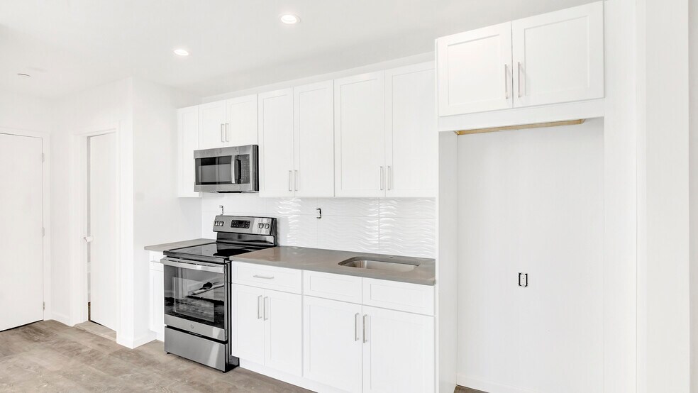 More Photos Of 12924 Merrick Blvd, Jamaica Apartments For Sale