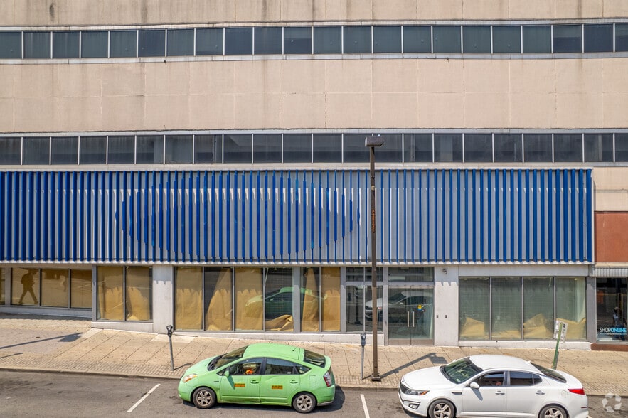 More Photos Of 20-40 S 69th St, Upper Darby Township General Retail For Lease