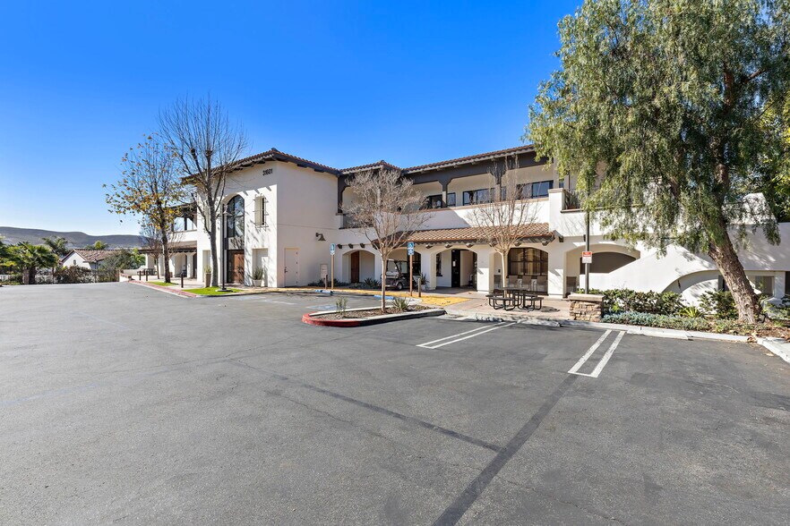 More Photos Of 31601 Avenida Los Cerritos Rd, San Juan Capistrano Office For Lease