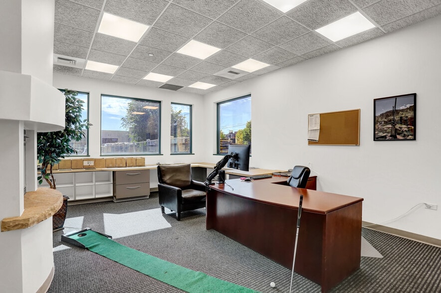 More Photos Of 1900 W Hamilton Pl, Englewood Warehouse For Sale