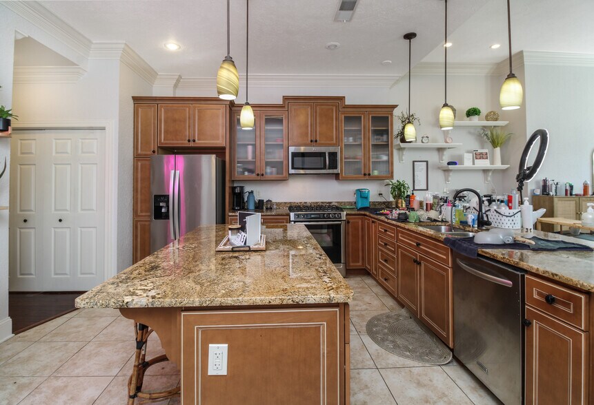 More Photos Of , Marietta General Retail For Sale