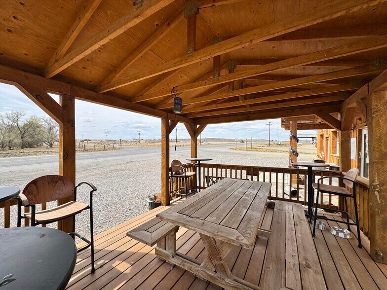 More Photos Of 1550 Missouri Valley Rd, Riverton Restaurant For Sale