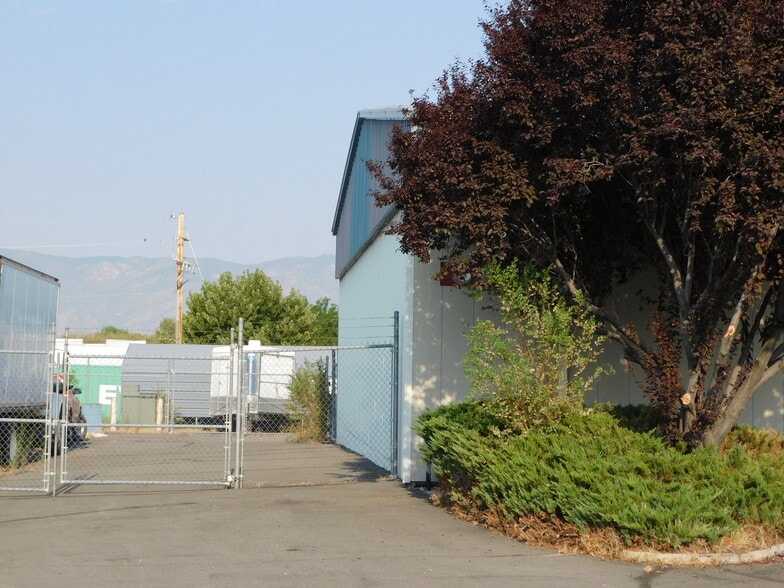 More Photos Of 3406 Centennial Park Dr, Carson City Distribution For Sale