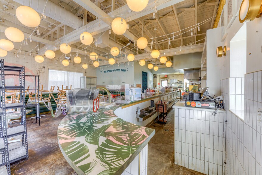 More Photos Of 2655 Broad Ave, Memphis Restaurant For Lease