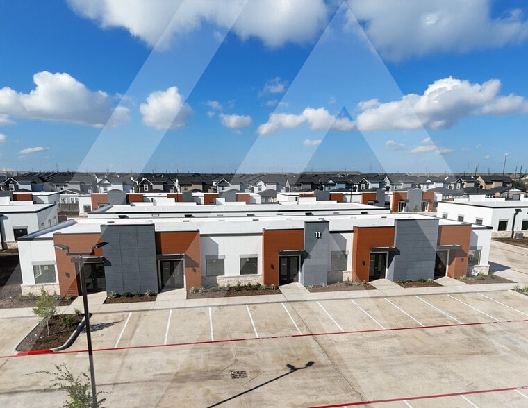 More Photos Of 5151 Meadow Ranch Pky, Richmond Medical For Sale