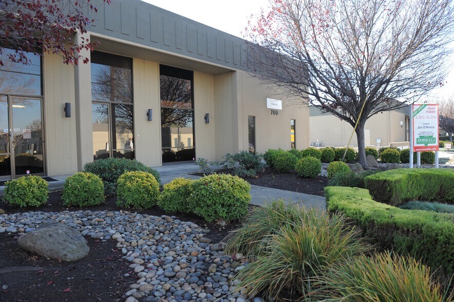 More Photos Of 700-722 Aldo Ave, Santa Clara Service For Lease