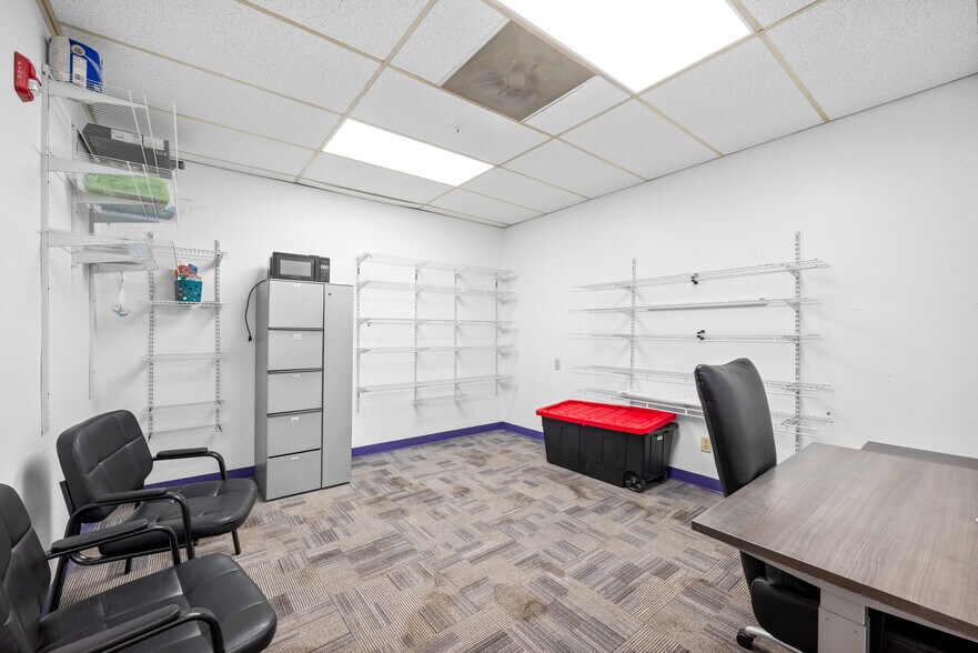 More Photos Of 49 Olive St, Gallipolis Office For Sale