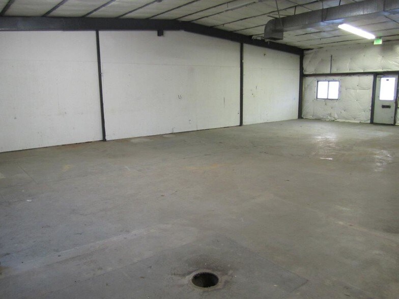 More Photos Of 4220 Jason St, Denver Warehouse For Lease