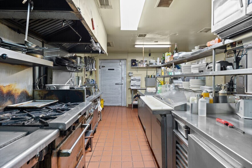 More Photos Of 100 W Maple Ave, Langhorne Restaurant For Sale