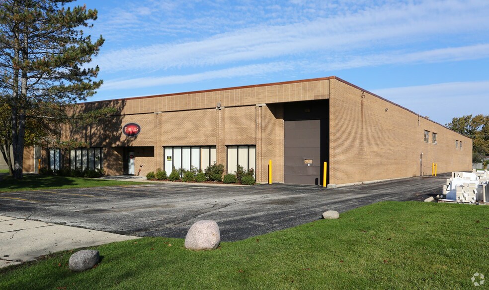 Primary Photo Of 110-112 Carpenter Ave, Wheeling Manufacturing For Lease
