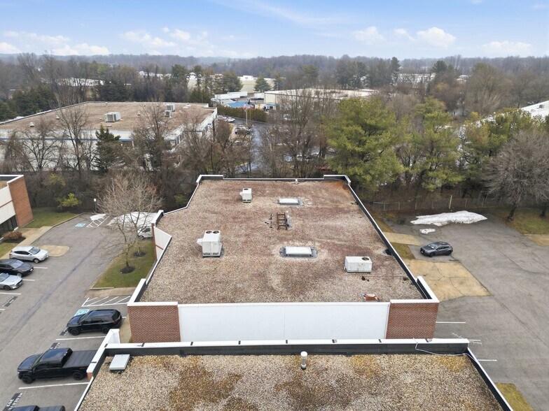 More Photos Of 16000 Trade Zone Ave, Upper Marlboro Unknown For Lease