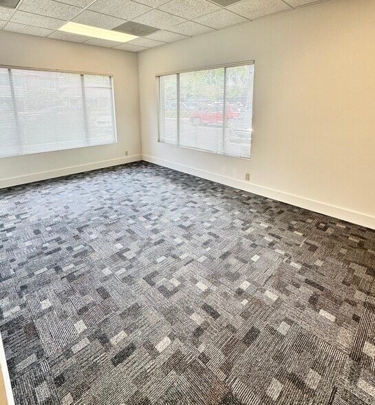 More Photos Of 4741 Atlantic Blvd, Jacksonville Office For Lease
