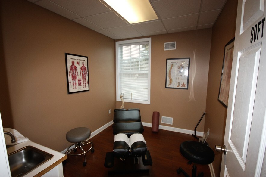 More Photos Of 91 Gleneida Ave, Carmel Office For Sale