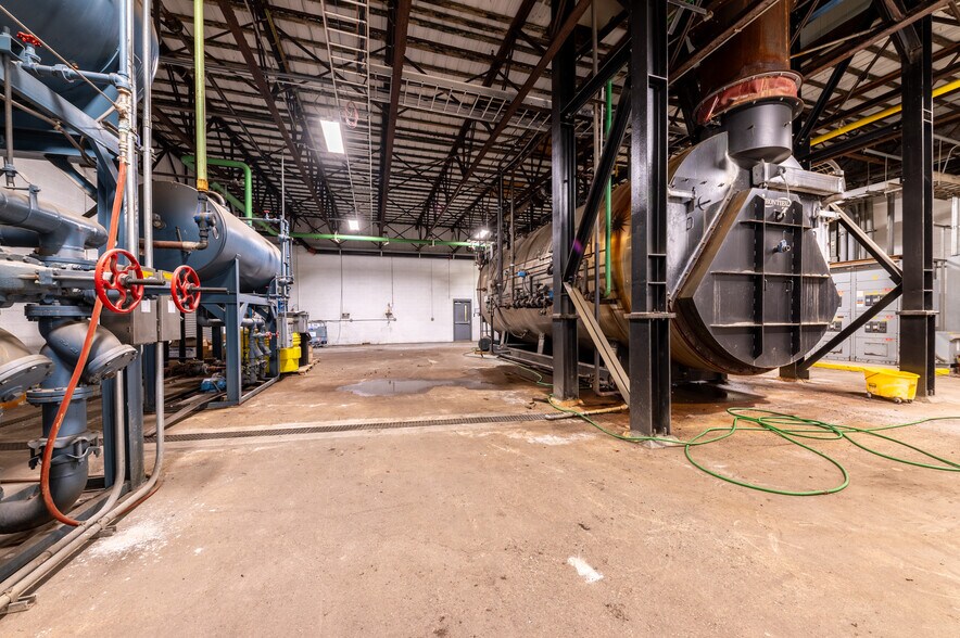 More Photos Of 164 Eyster Rd, Halltown Manufacturing For Sale