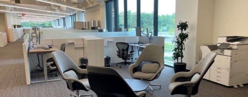 More Photos Of 35555 W 12 Mile Rd, Farmington Hills Office For Lease