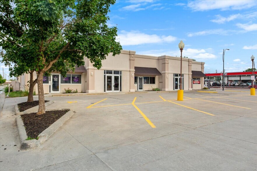 More Photos Of 1505 W Broadway, Council Bluffs Unknown For Lease