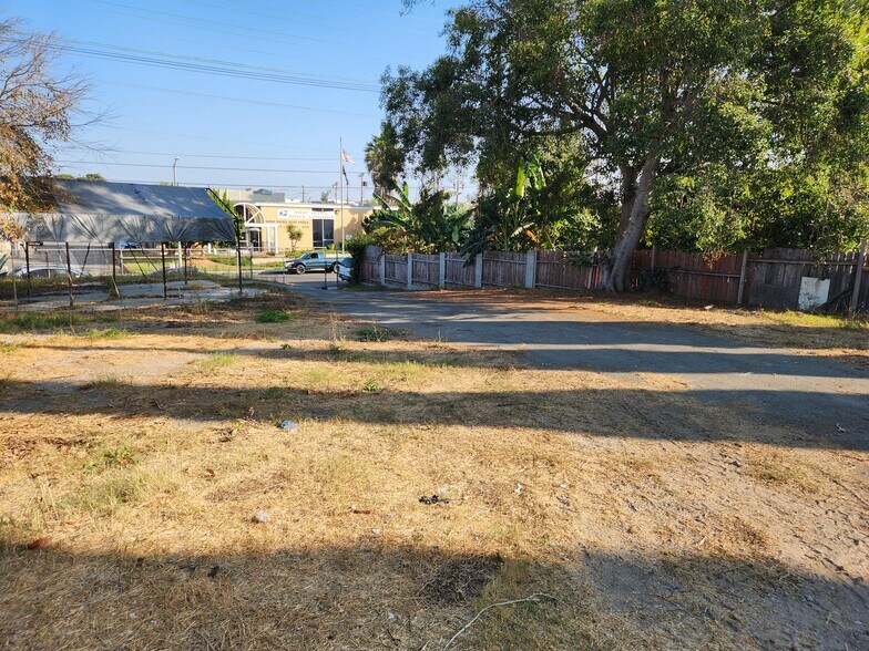 More Photos Of 25533 Frampton ave, Harbor City Land For Sale