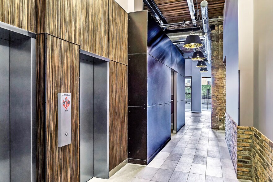 More Photos Of 1333 N Kingsbury St, Chicago Office For Lease