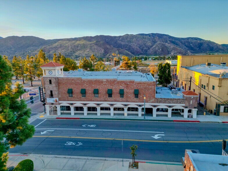 More Photos Of 42 W Ramsey St, Banning Storefront Retail Office For Lease