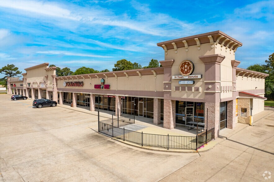 More Photos Of 10130 Grant Rd, Houston Unknown For Lease