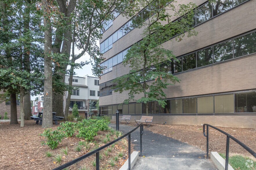 More Photos Of 1950 Roland Clarke Pl, Reston Office For Sale