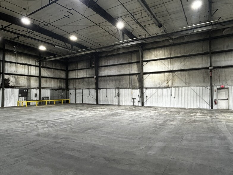 More Photos Of 3521 Antelope Ave, Kearney Manufacturing For Sale