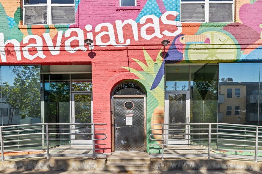 More Photos Of 513 Boccaccio Ave, Venice Office For Lease