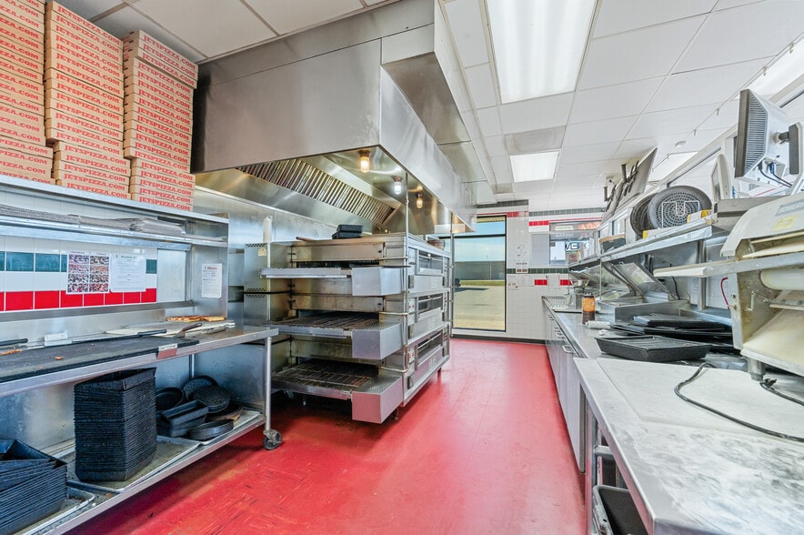 More Photos Of 8826 34 Rd, Cadillac Storefront For Sale