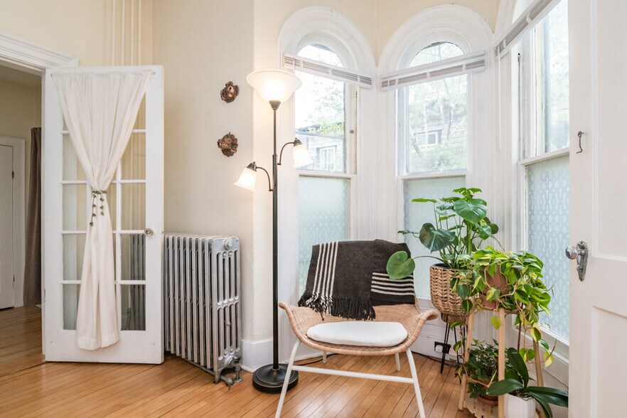 More Photos Of 81 Bridge St, Northampton Multifamily For Sale