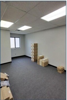 More Photos Of 7846-7862 W Central Ave, Toledo Showroom For Lease