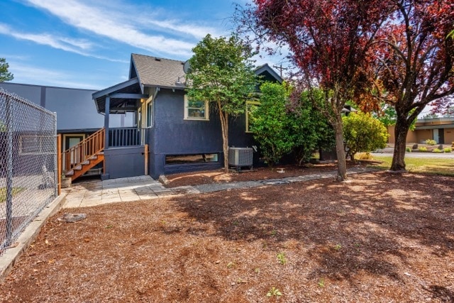 More Photos Of 2105 SE Ochoco St, Portland Office For Sale