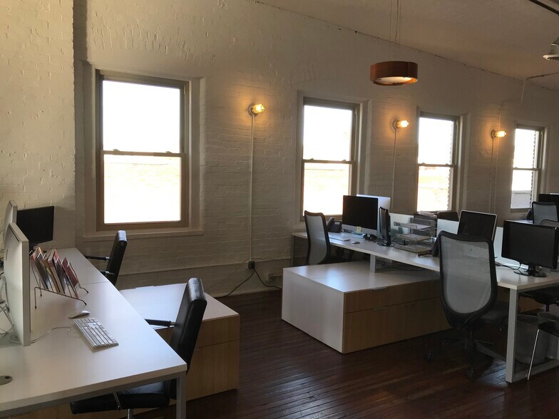 More Photos Of 1008 Race St, Cincinnati Office Residential For Sale