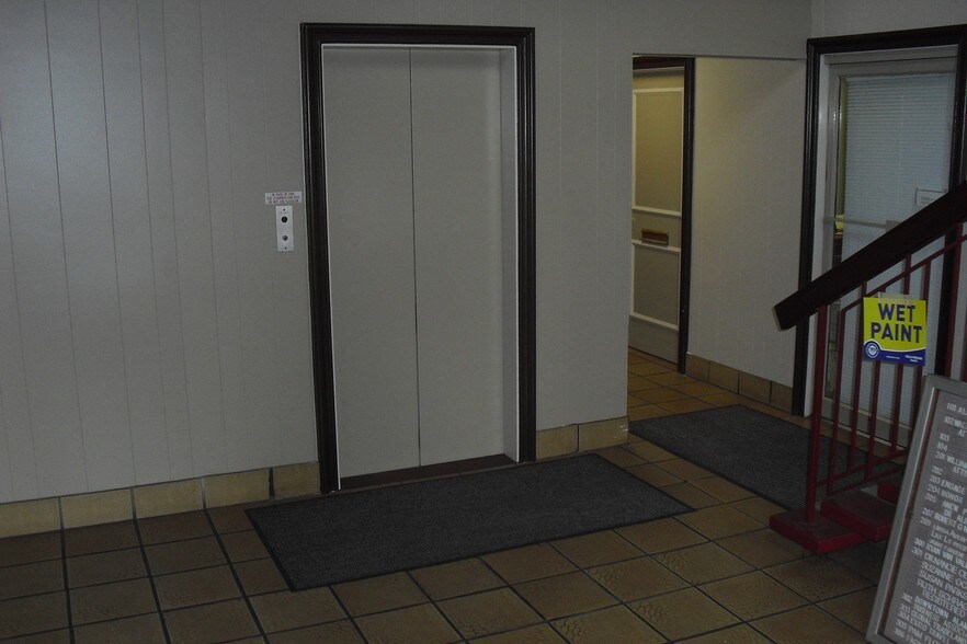 More Photos Of 2445-2447 Santa Clara Ave, Alameda Office For Lease