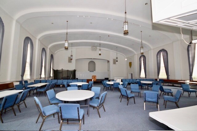 More Photos Of 400 Boyd St, De Soto Religious Facility For Sale