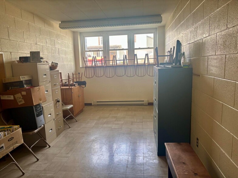 More Photos Of 13 E High St, Jeffersonville Religious Facility For Sale