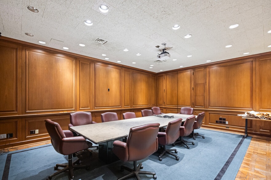 More Photos Of 10000 Highway 55, Plymouth Office For Lease
