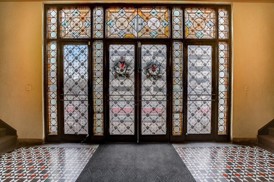 More Photos Of 1110 Guadalupe St, Austin Religious Facility For Lease