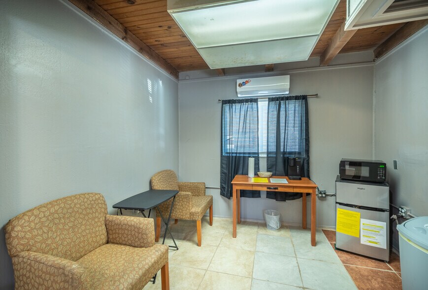 More Photos Of 2306 Sudderth Dr, Ruidoso General Retail For Sale