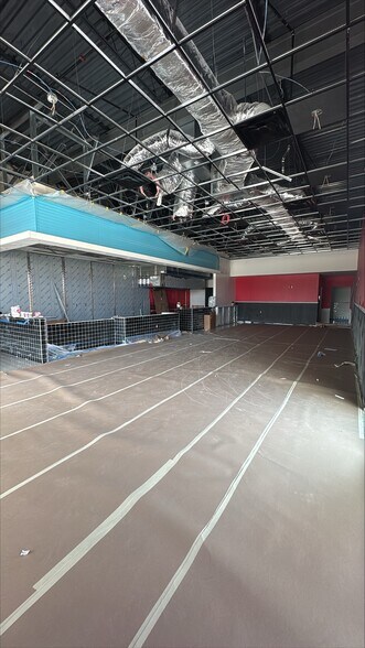 More Photos Of 24531 IH-10 West, San Antonio General Retail For Lease