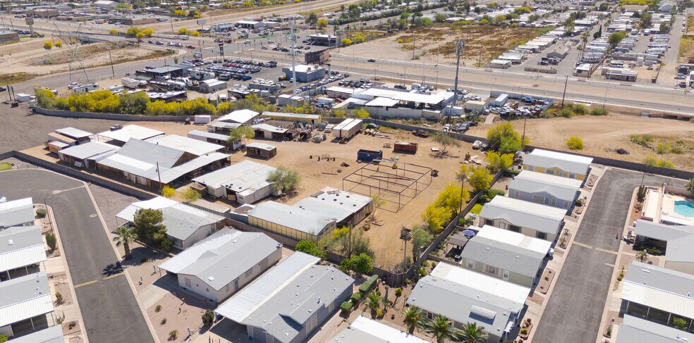 More Photos Of 50 N Crismon Rd, Mesa Contractor Storage Yard For Lease