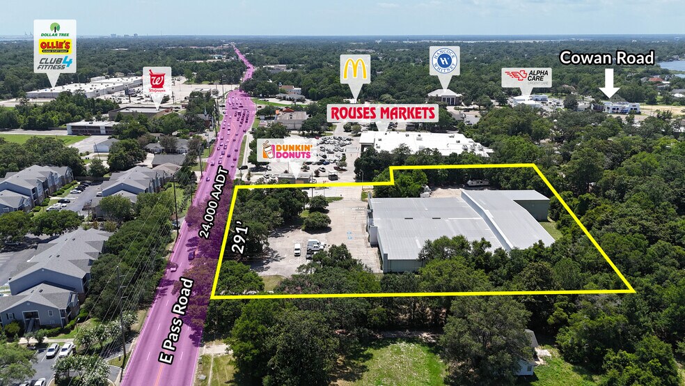 More Photos Of 1526 E Pass Rd, Gulfport Showroom For Sale