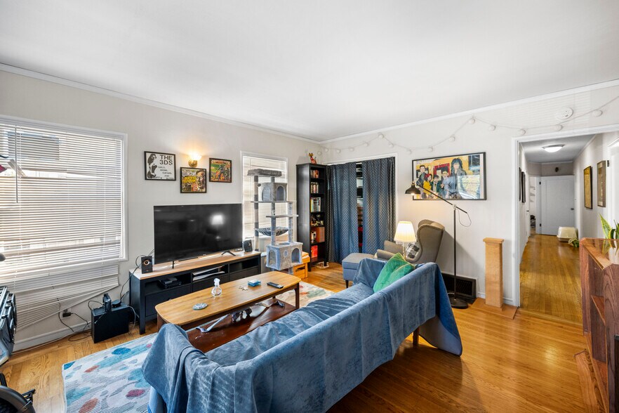 More Photos Of 367 41st St, Oakland Multifamily For Sale