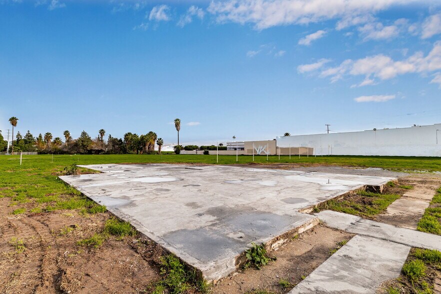 More Photos Of 7509 Arlington Ave, Riverside Land For Sale