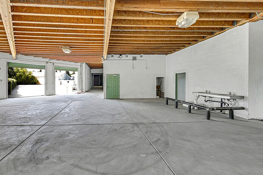 More Photos Of 12025 Hadley St, Whittier Unknown For Lease