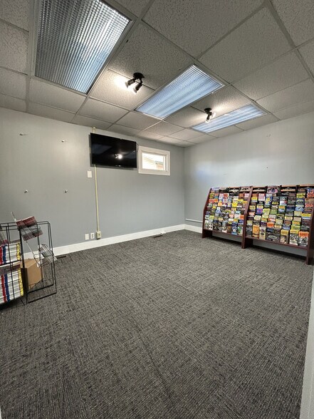 More Photos Of 5226 Milford Rd, East Stroudsburg Office For Lease