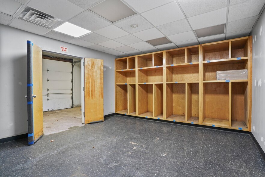 More Photos Of 47 Purdy St, Harrison Medical For Lease