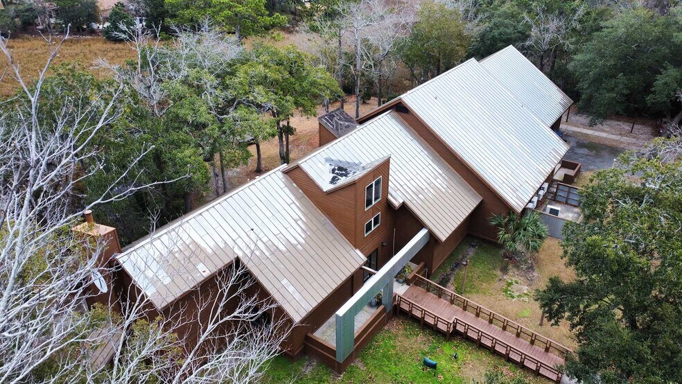 Primary Photo Of 1025 Sam Rittenberg Blvd, Charleston Office For Lease